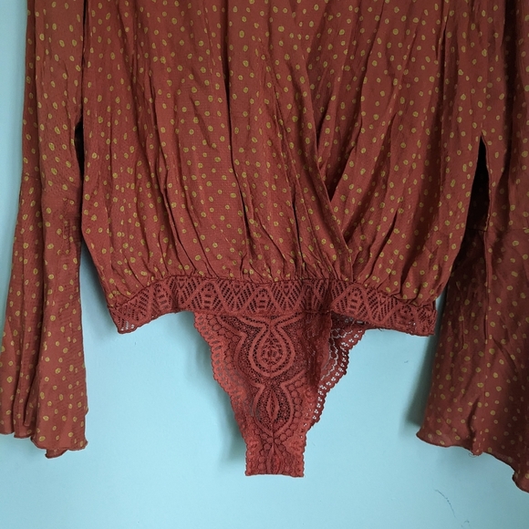 Nwt Free People XS Polka Dot Wrap Long Sleeve Bodysuit - Picture 3 of 10